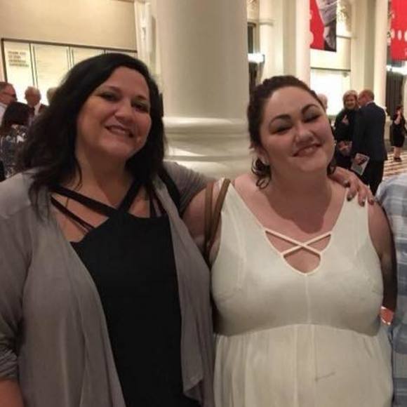 Meet your Posher, Danielle - Picture 1 of 1